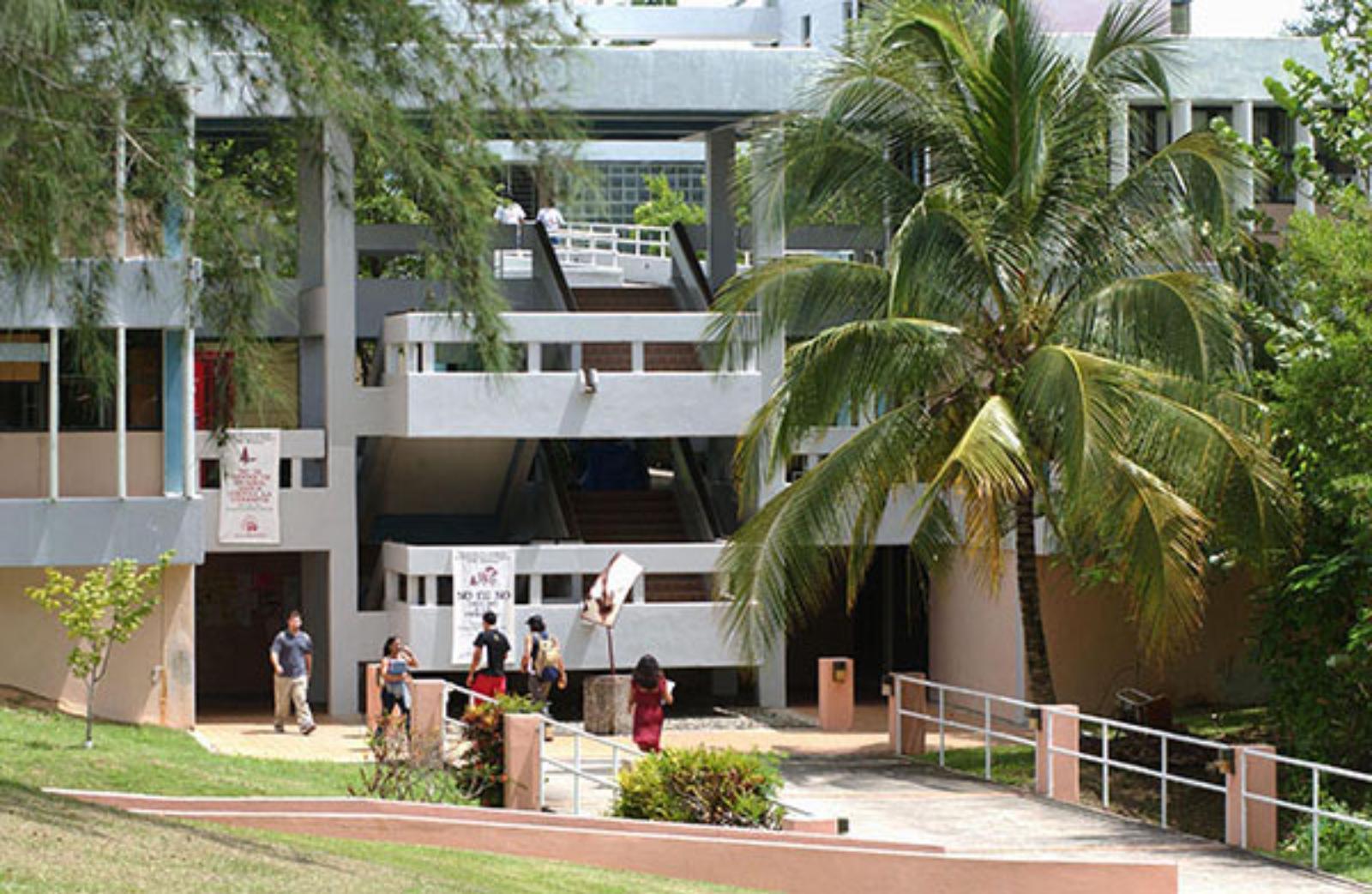 University of Puerto Rico at Humacao